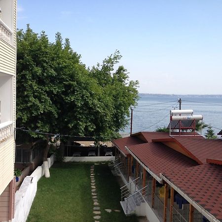 Erkin Apart Hotel Karsiyaka  ภายนอก รูปภาพ