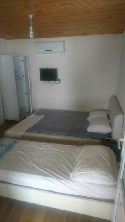 Erkin Apart Hotel Karsiyaka  ภายนอก รูปภาพ