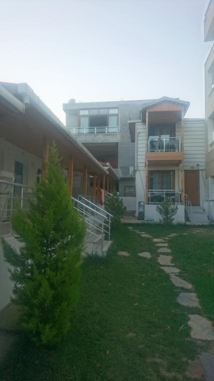 Erkin Apart Hotel Karsiyaka  ภายนอก รูปภาพ